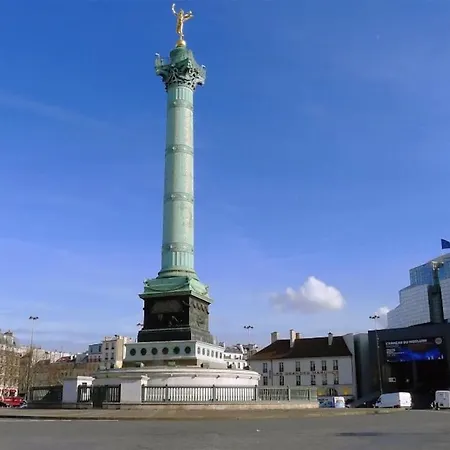 Arc De Triomphe - Champs Elysees Studio * París